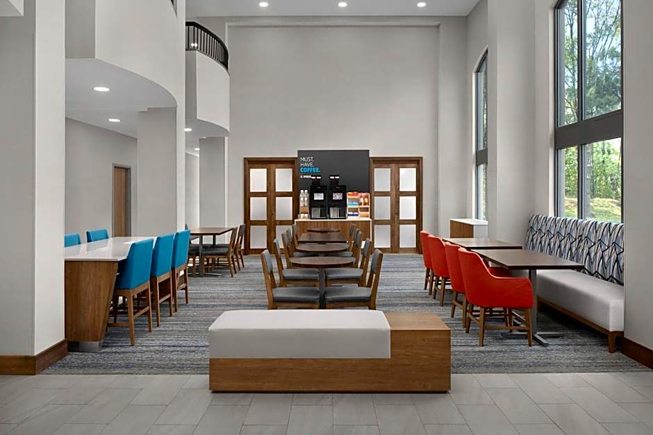 Holiday Inn Express Baltimore - BWI Airport NE