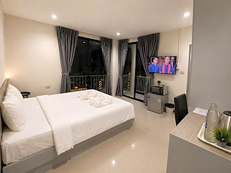 One Bedroom Suite -- City View (55 sqm)