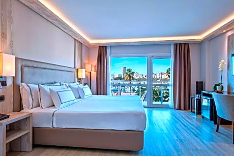 The Level at Melia Alicante