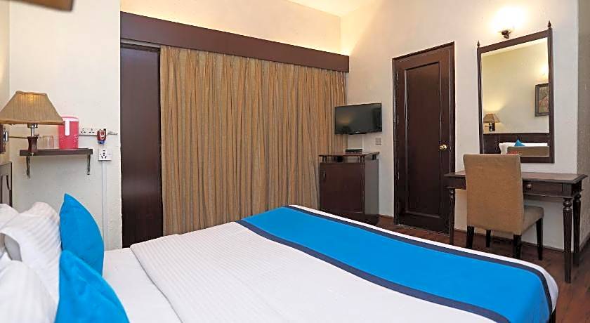 OYO 1219 Hamilton Hotel