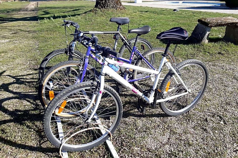 Jacuzzi, Arcade et Repas compris