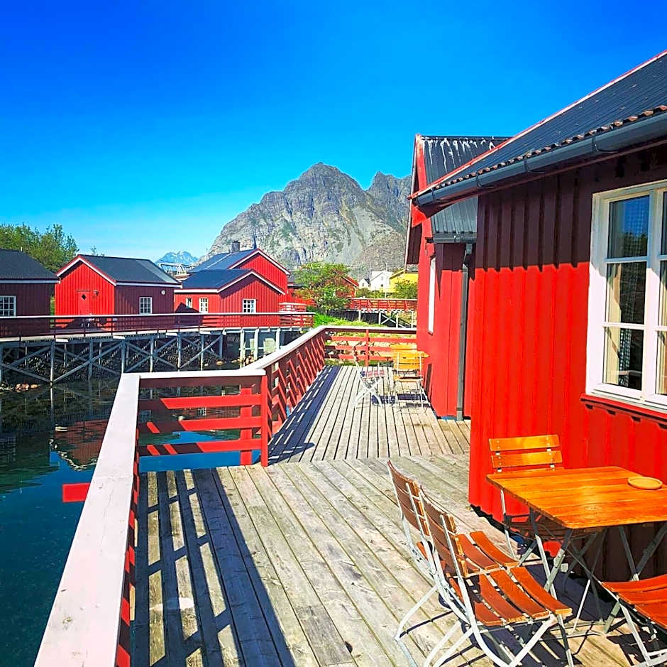 Henningsvær Rorbuer