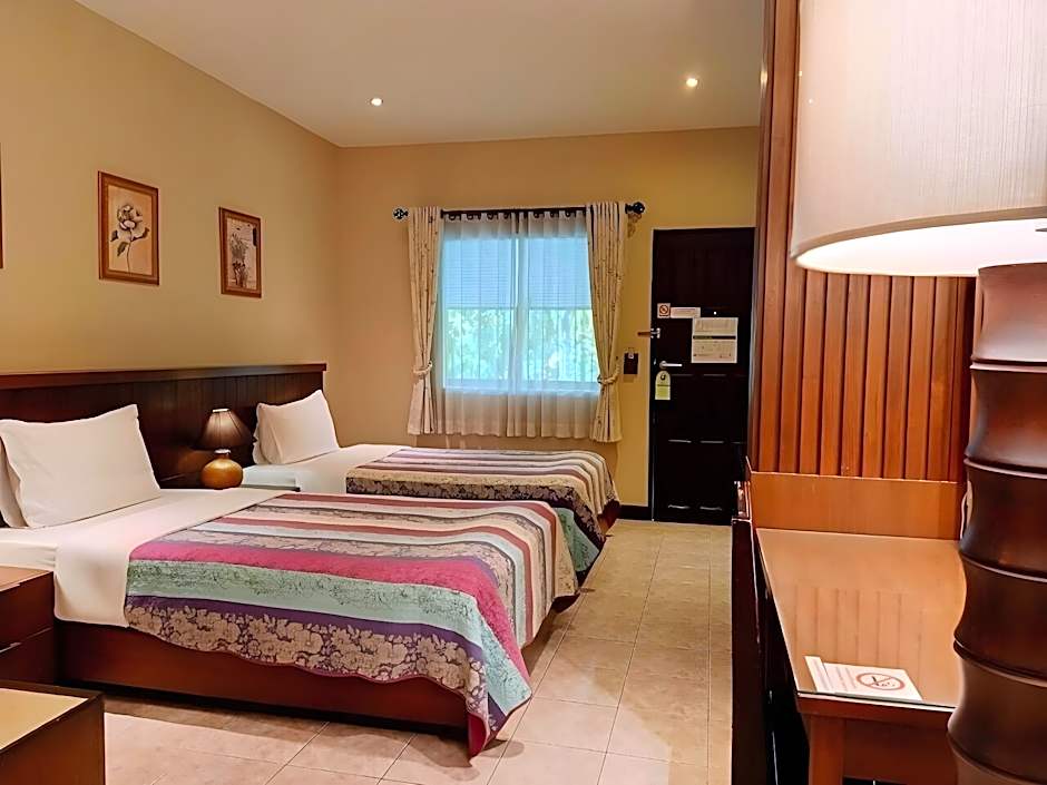 Rommai Green Park Boutique Hotel Resort