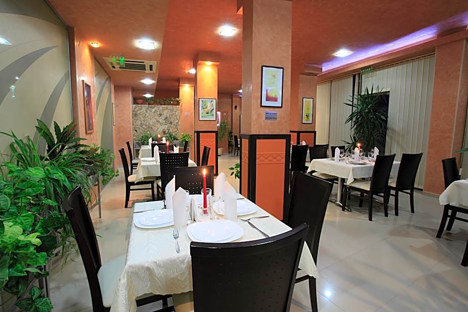 Rainbow 1 Holiday Complex