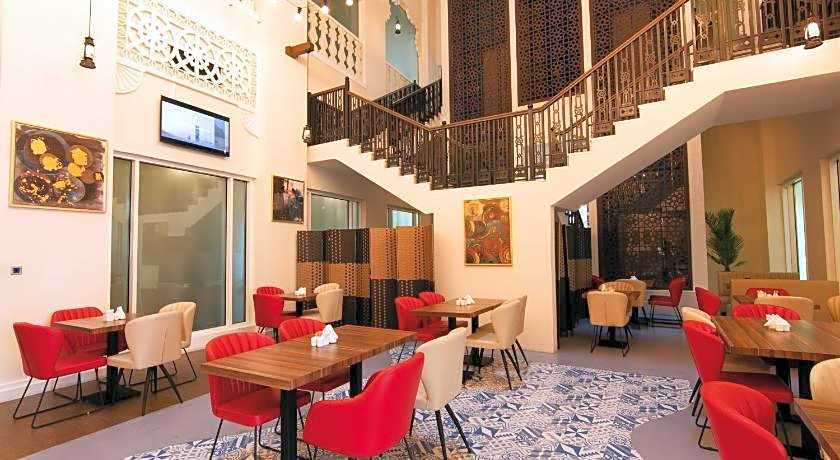 Central Inn Souq Waqif