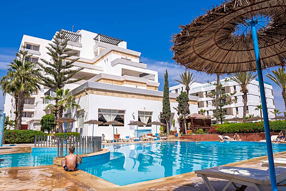 Intouriste Hôtel & Suites