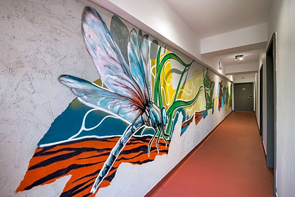 Graffiti Hotel