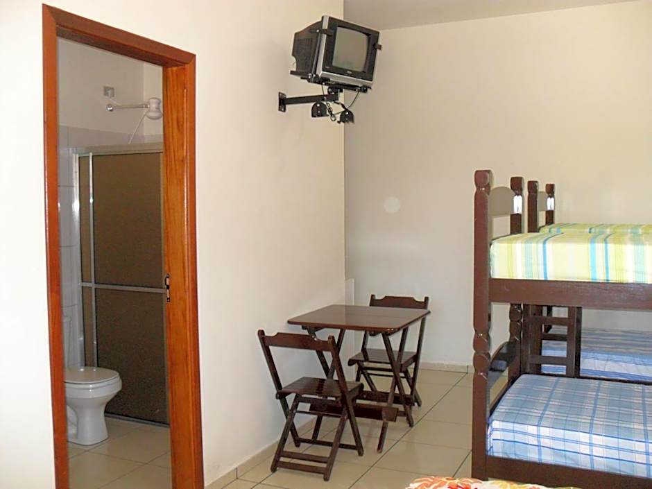 POUSADA RECANTO DO TRABALHADOR