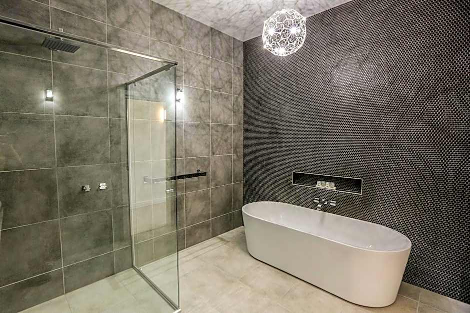 Indulge Apartments - CBD