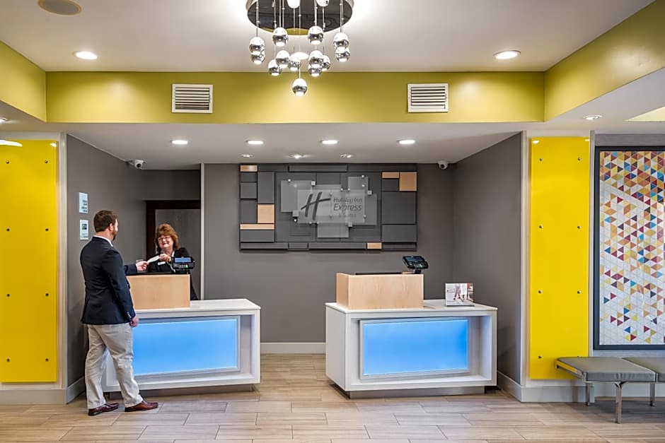 Holiday Inn Express Hotel & Suites Bartow By IHG