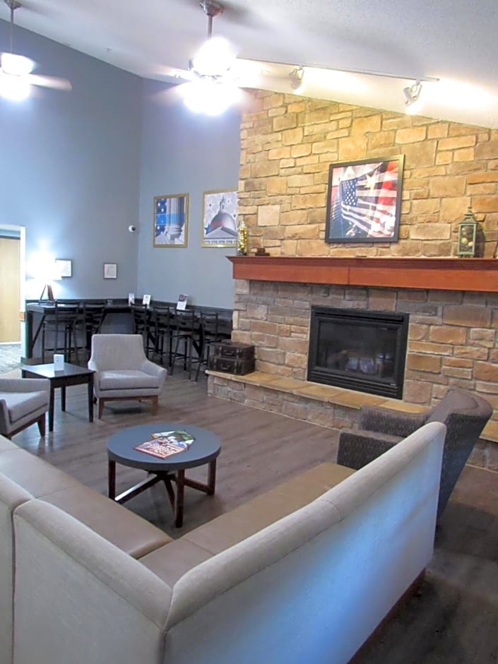 AmericInn by Wyndham Lincoln South