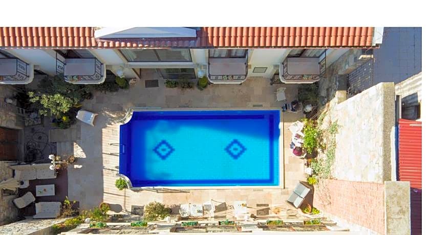 Saint John Hotel