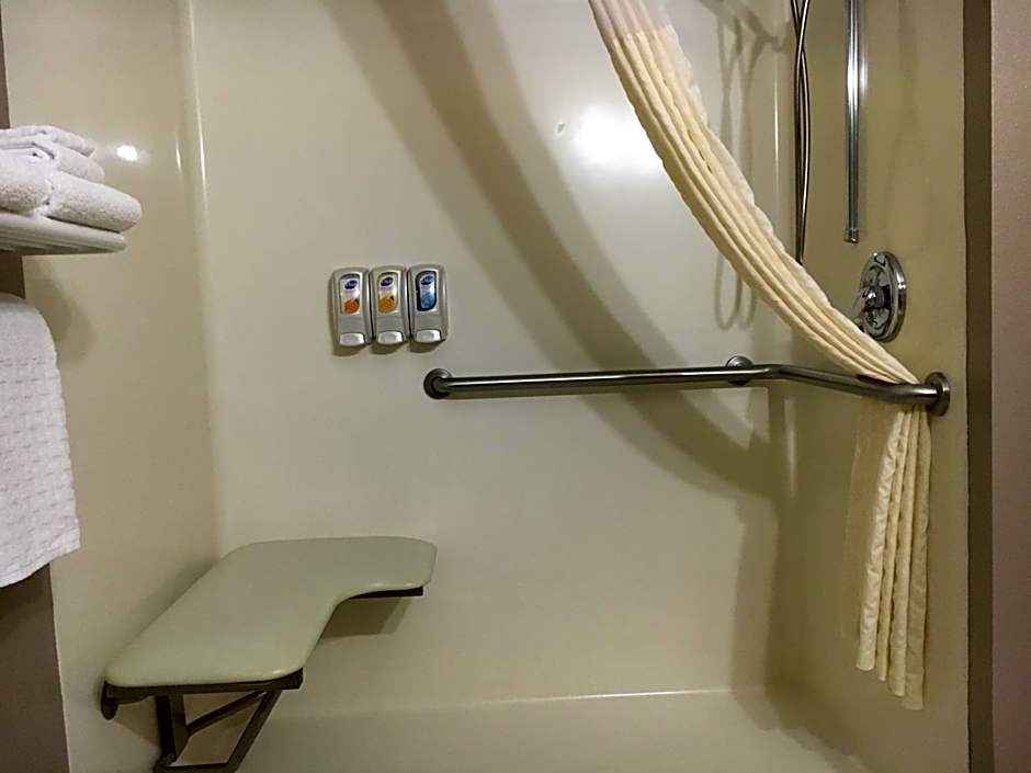 Best Western Wheatland Inn