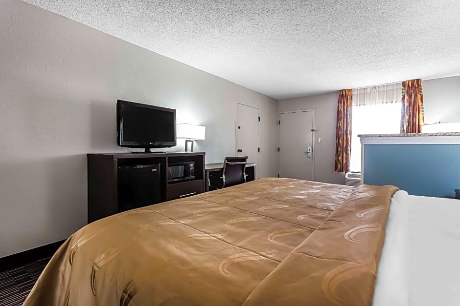 Quality Inn & Suites Mooresville-Lake Norman