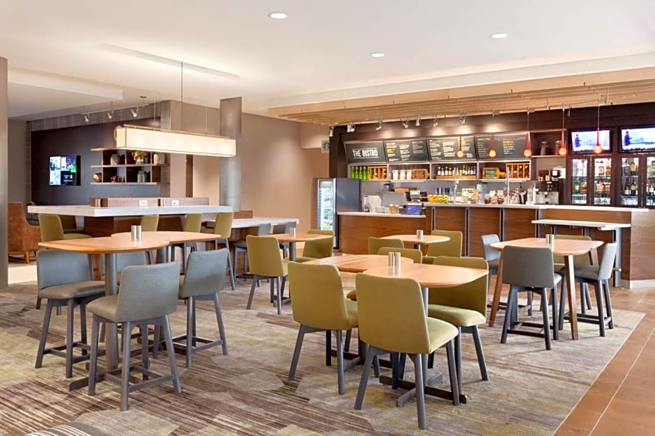 Courtyard by Marriott Boston Dedham/Westwood