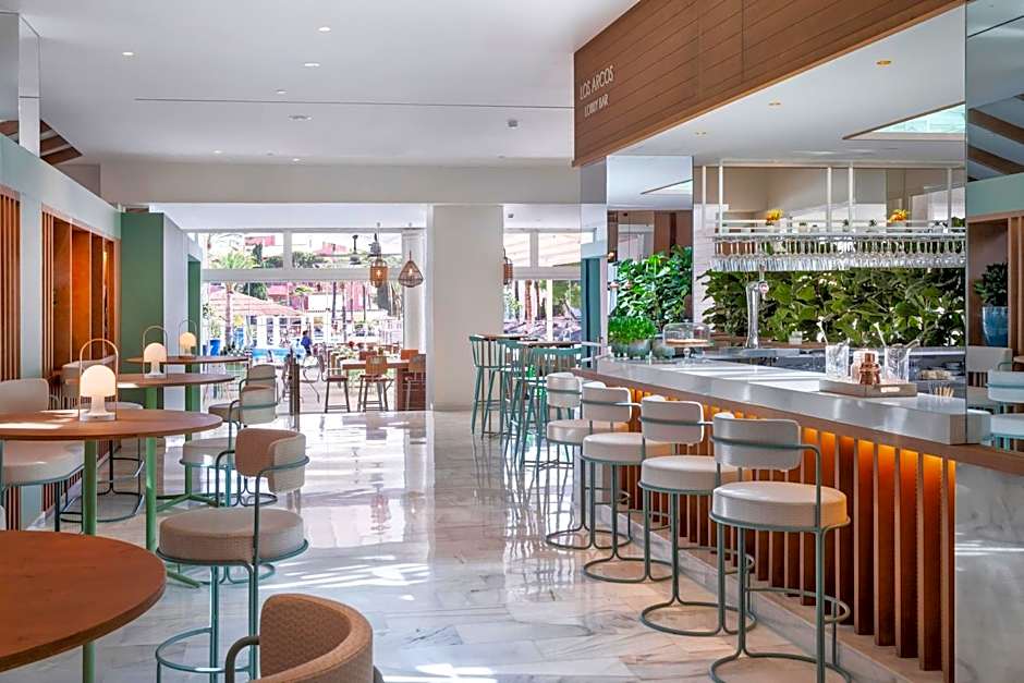 Melia Zahara Resort & Villas