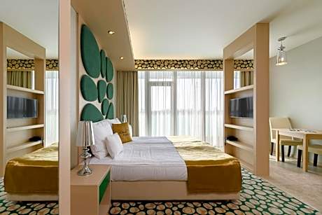 Superior Room (2 Adults + 1 Child)