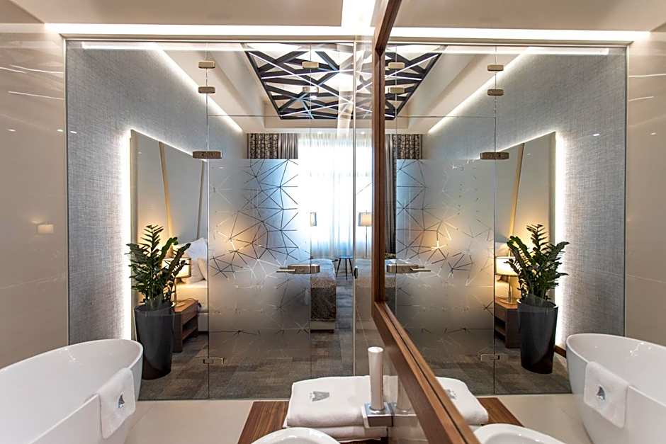 Artis Boutique Hotel