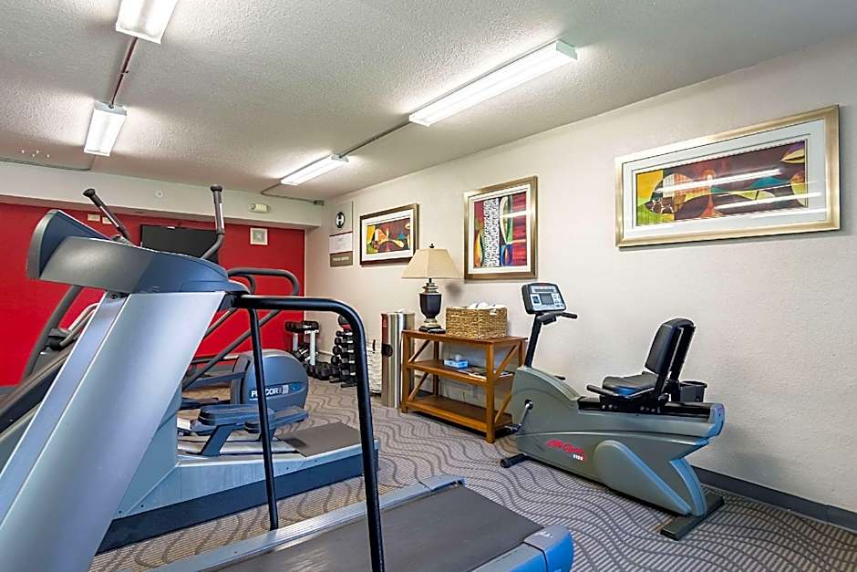 Clarion Inn & Suites Russellville I-40