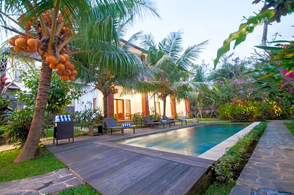 Flamboyant Villa Ubud