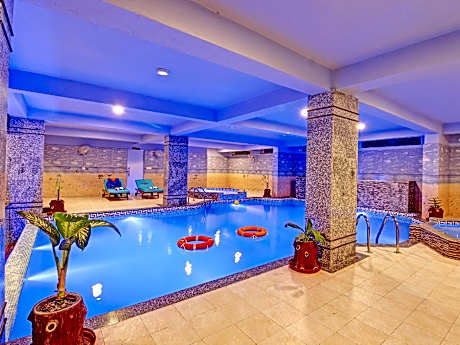 Hotel Nawalgarh Plaza