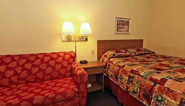 Burnsville Inn & Suites