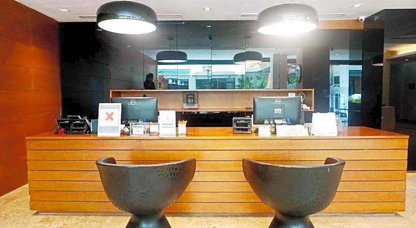 S33 Compact Sukhumvit Hotel