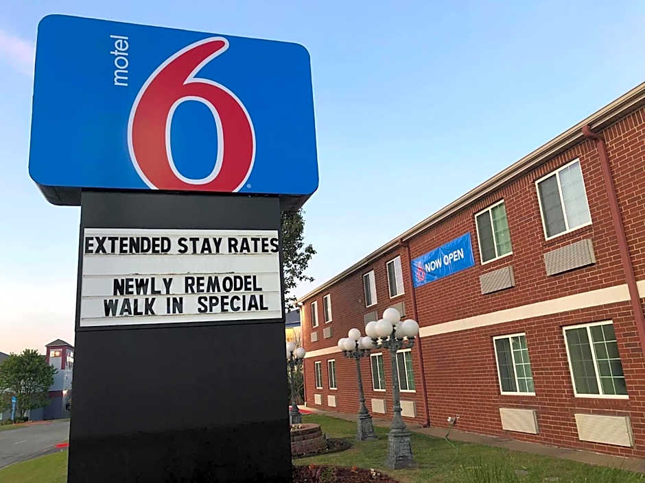 Motel 6 Tulsa, Ok - Central