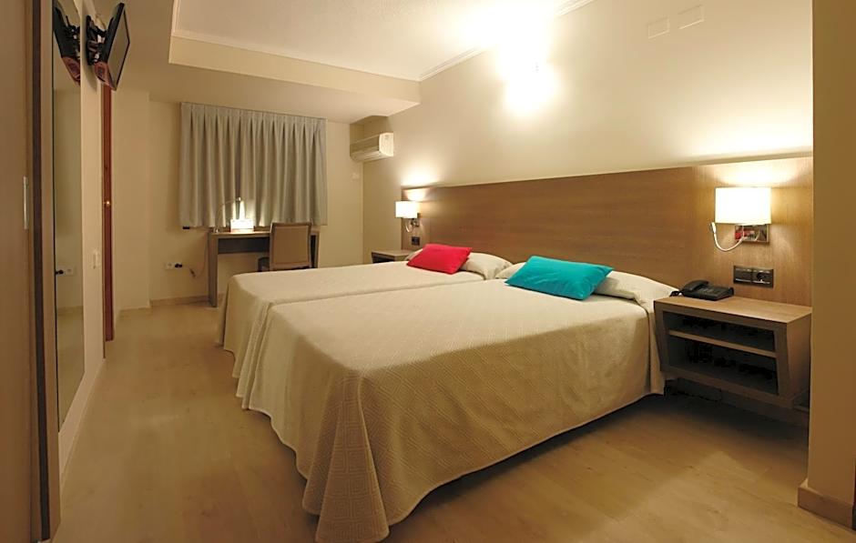 Hotel Avenida Plaza