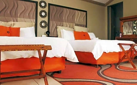 Family Room with 2 Double Beds