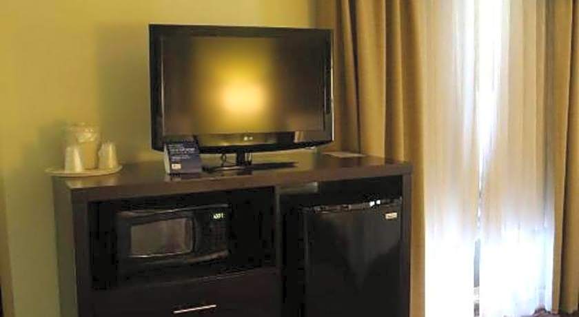 Holiday Inn Express Hotel & Suites Cleveland - Ms By IHG