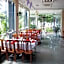 Y Linh Hotel
