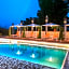 Hotel & Suites Posada Molina