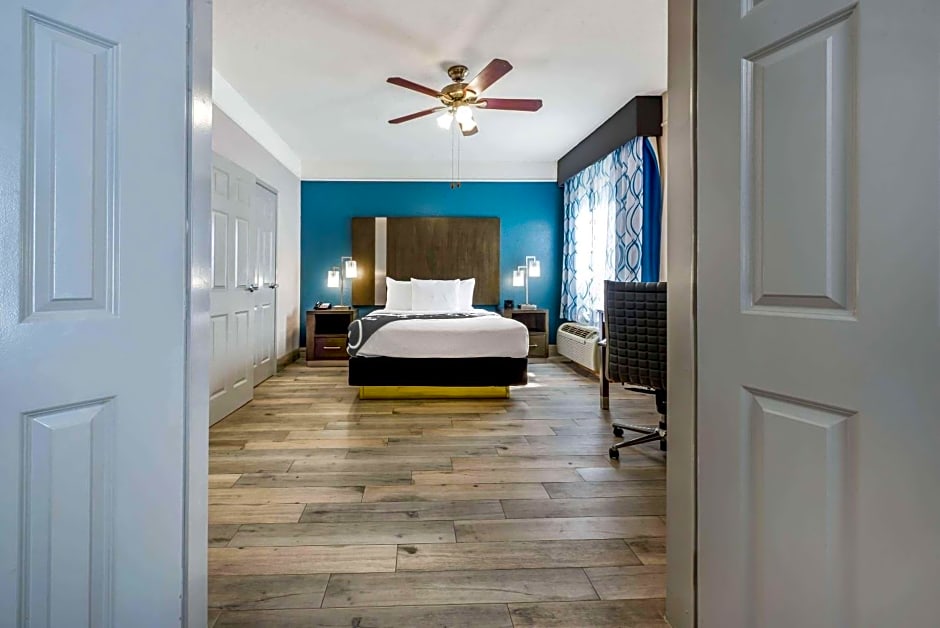 La Quinta Inn & Suites by Wyndham Kingwood