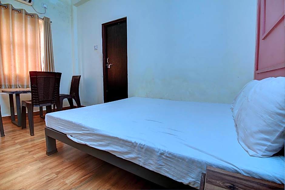 OYO 807110 Hotel  Sai Shabri