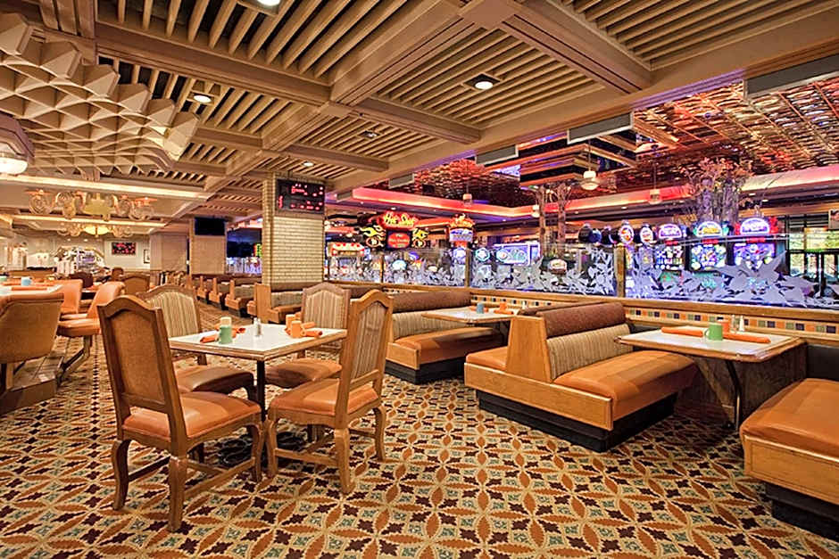 Maverick Hotel and Casino by Red Lion Hotels