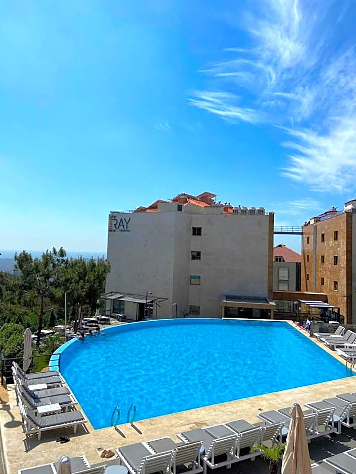The Ray Hotel and Studios