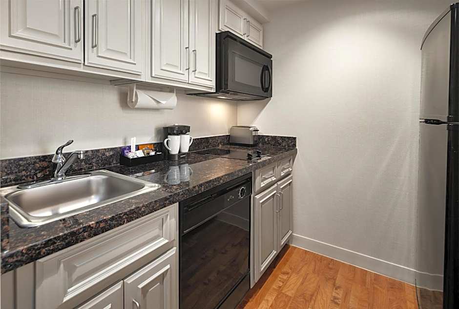 Homewood Suites by Hilton Minneapolis-New Brighton