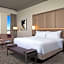 H Hotel Los Angeles, Curio Collection by Hilton