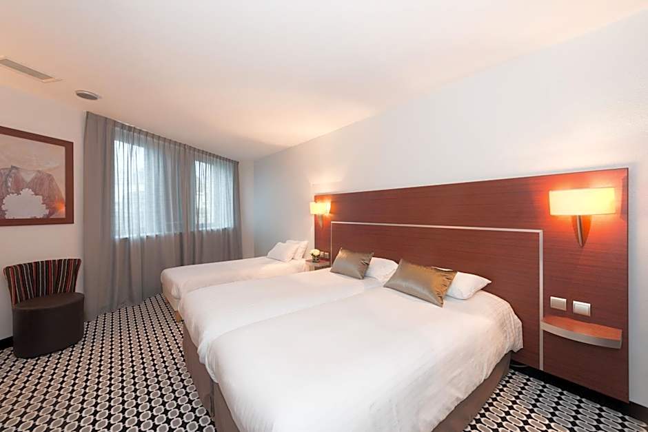 Kyriad Limoges Centre Gare - Atrium