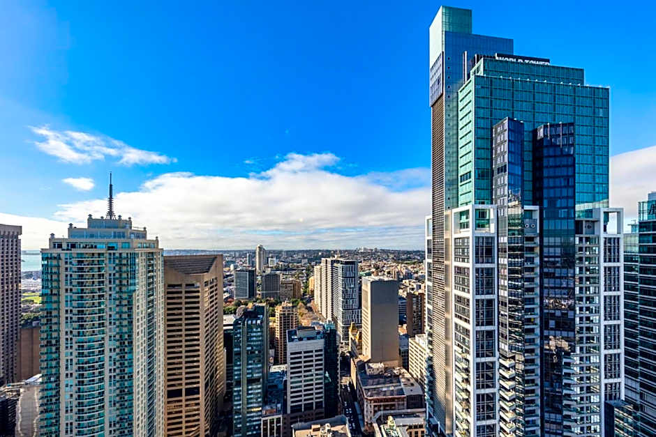 Meriton Suites World Tower, Sydney