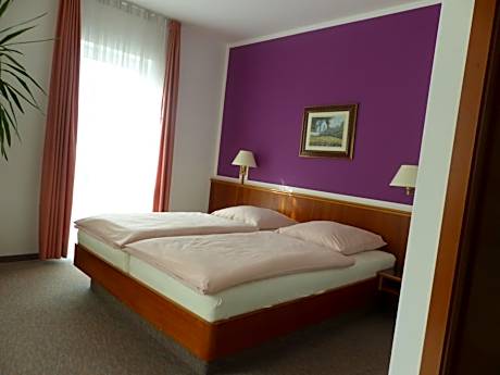 Triple Room with Bathroom