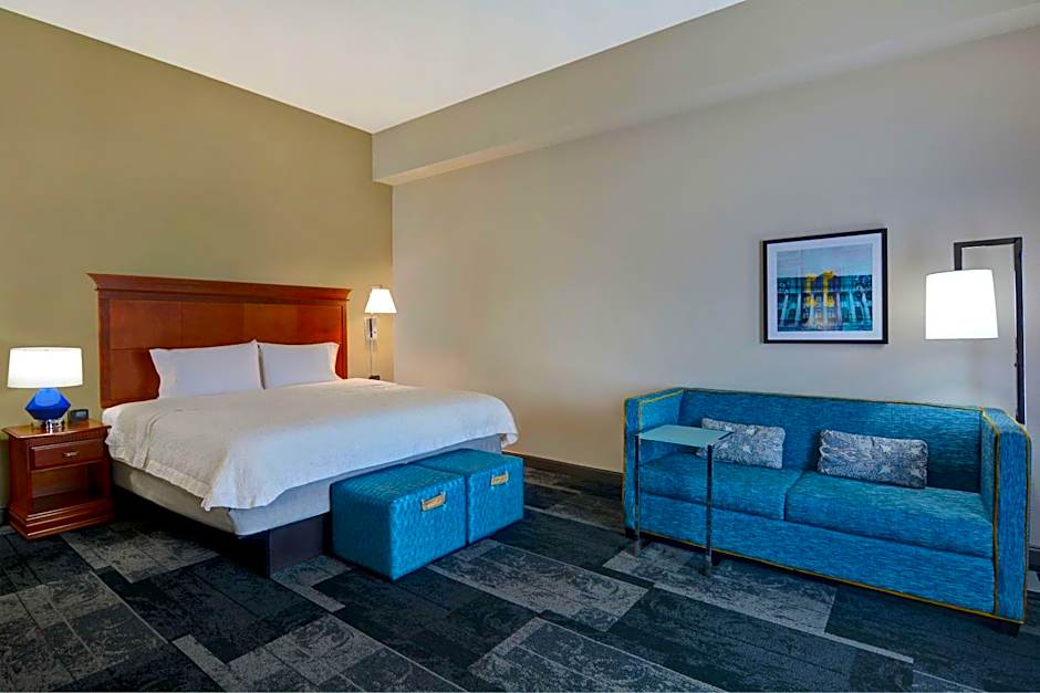 Hampton Inn & Suites Birmingham-Hoover-Galleria