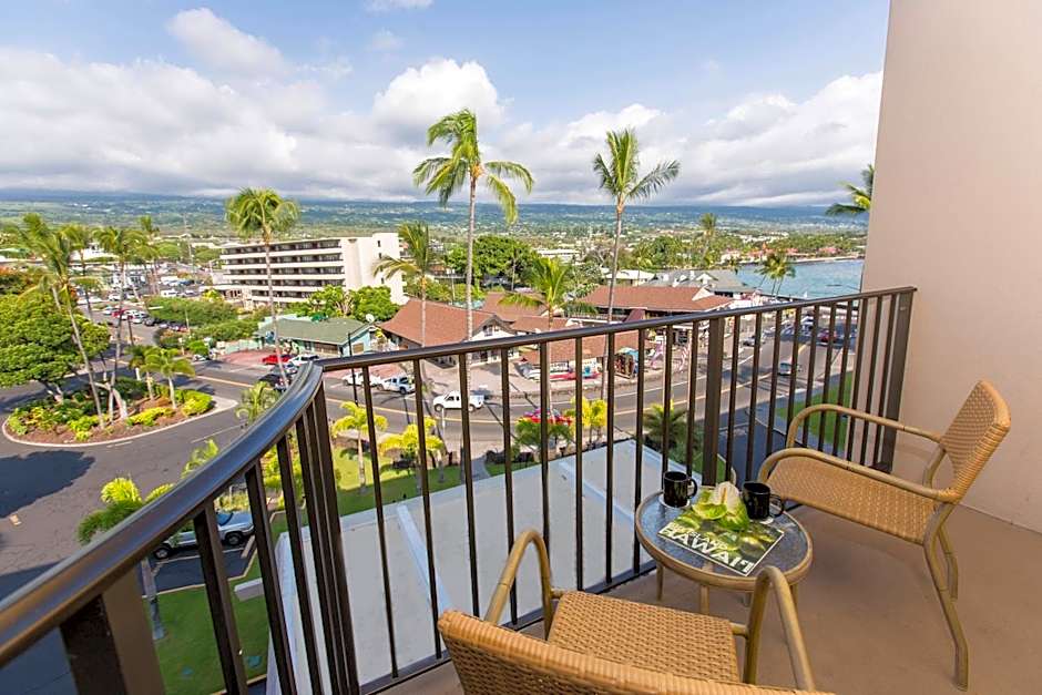Courtyard by Marriott King Kamehameha's Kona Beach Hotel