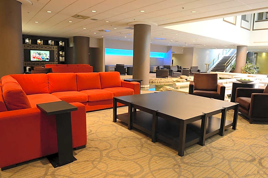Holiday Inn Montreal Centre Ville Downtown By IHG