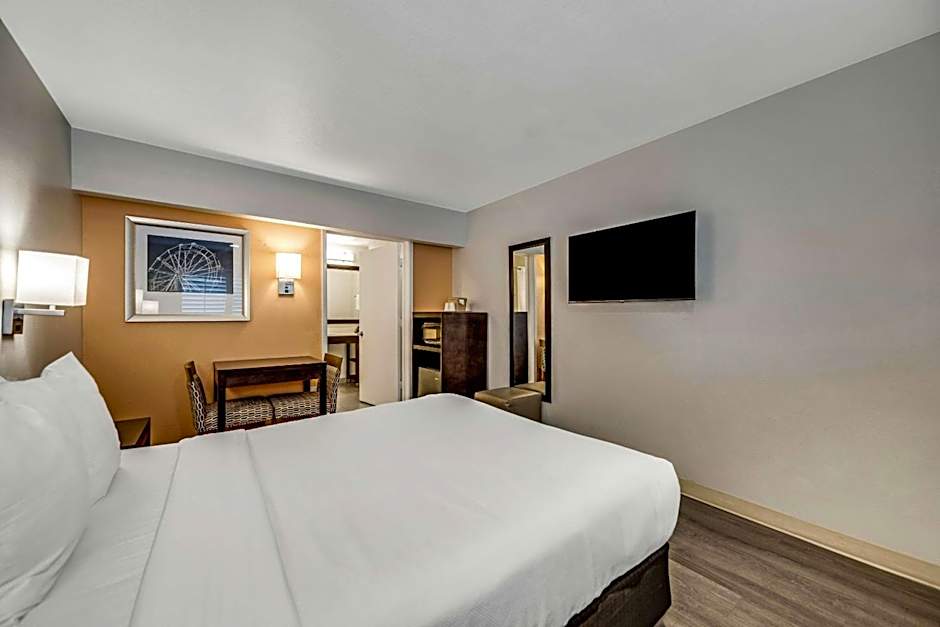 Comfort Inn Beach/Boardwalk Area