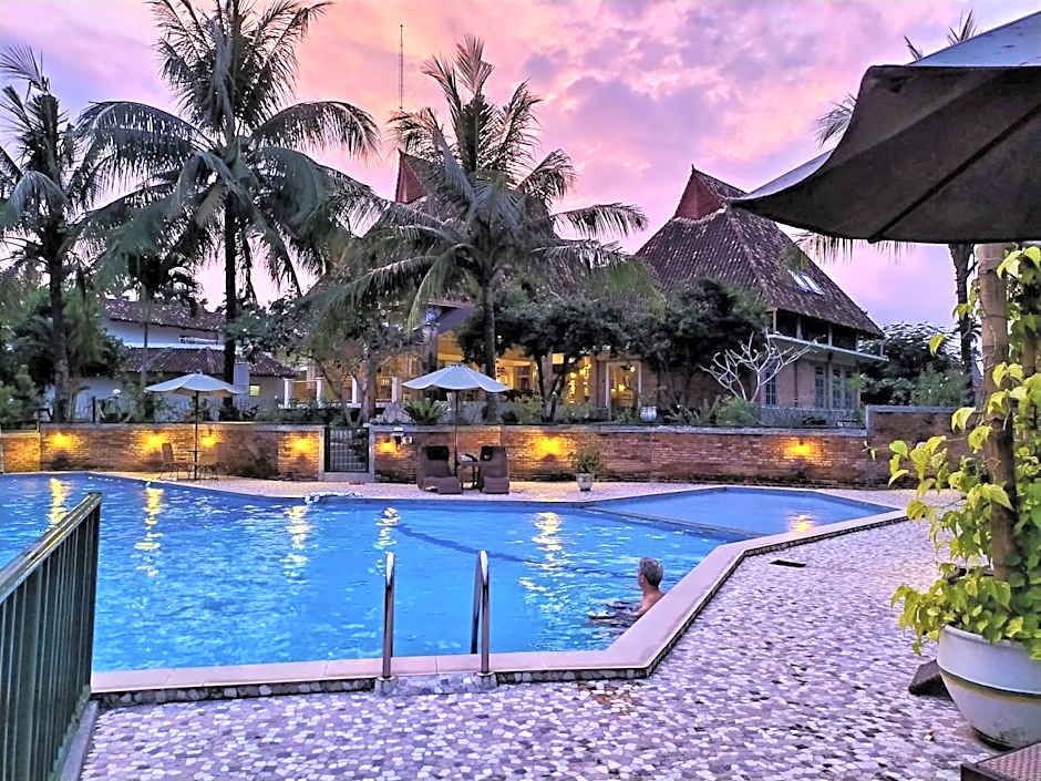 Hotel Deli River and Restaurant Omlandia