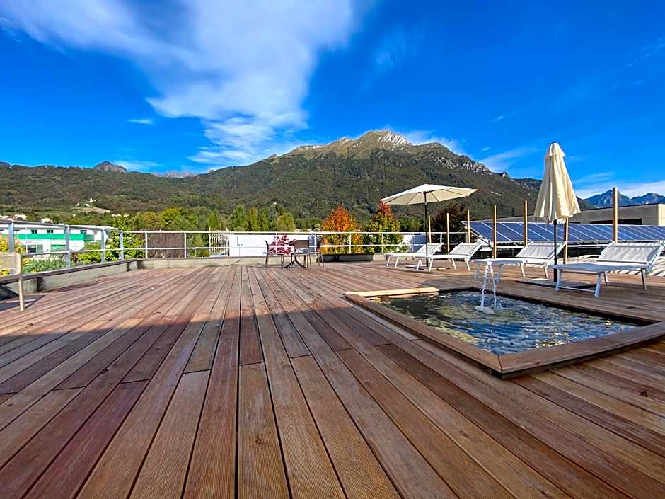 Sky Garden & Wellness R.