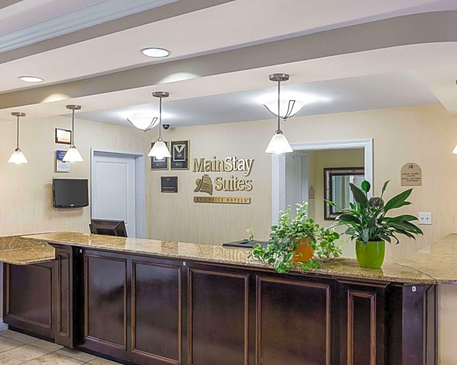 Mainstay Suites Houma