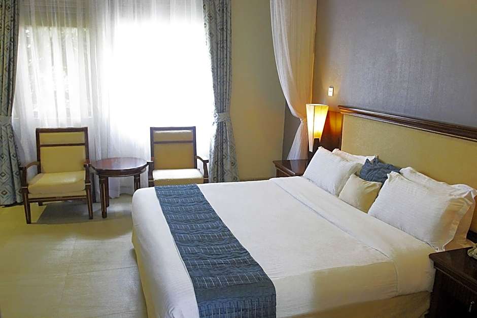 Royal Suites